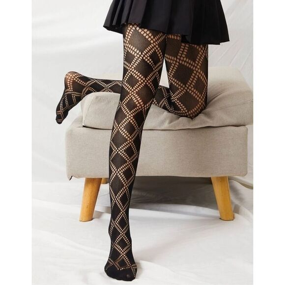 Diamond Patterned Tights - Picture 1 of 4